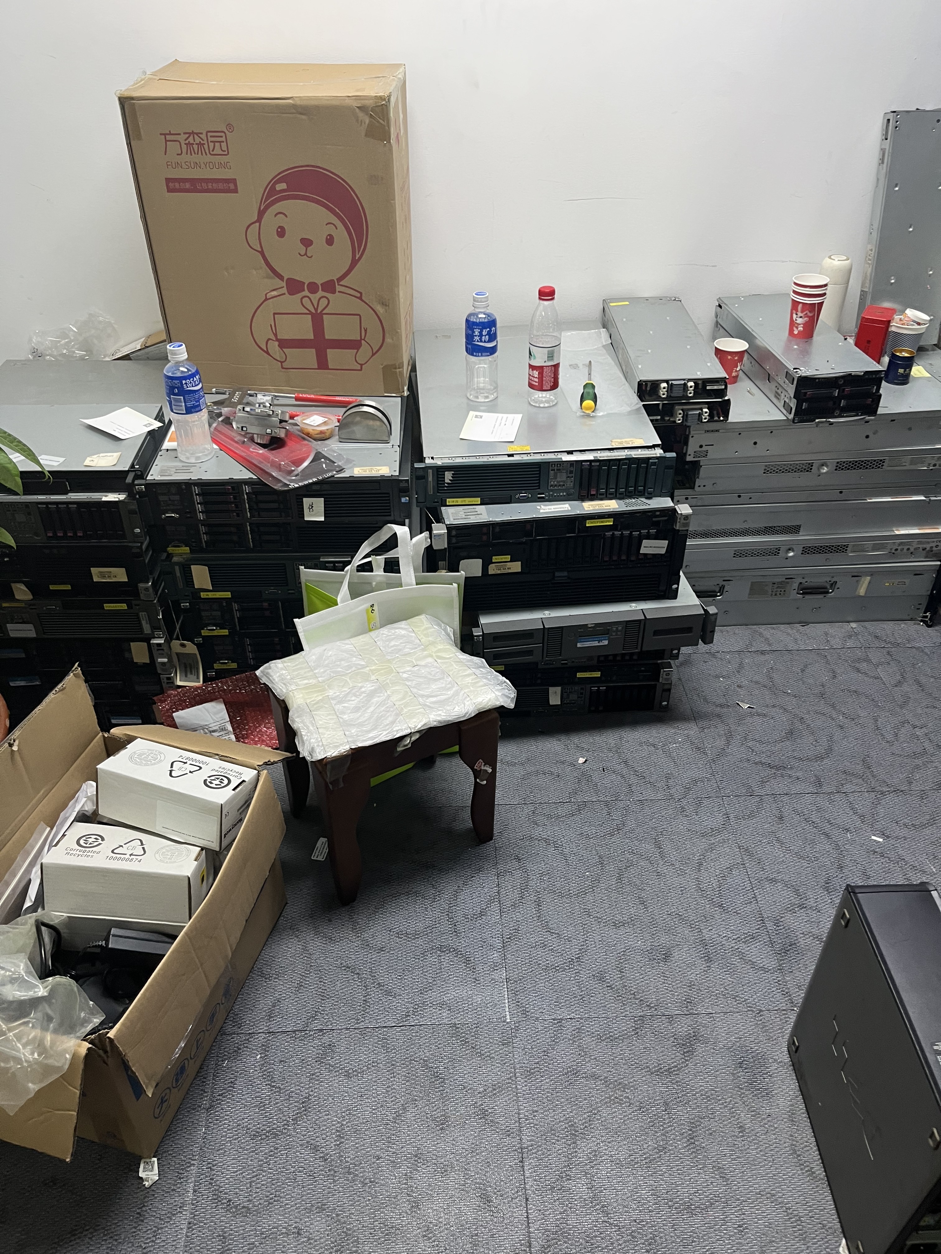 深圳显示设备回收：高价专业，上门服务(图3)