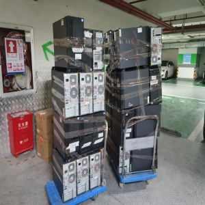 别处增值像挤牙膏，深圳服务似喷泉，收益喷薄而出接都接不住